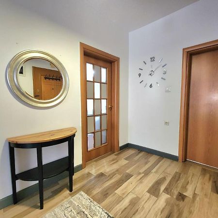 Turqoise Flat In City Center With 24H Self Check In Tirana Buitenkant foto